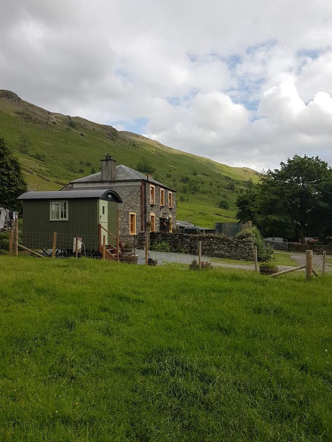 Shepherds Hut Dolly Wagon Keswick  Exterior photo
